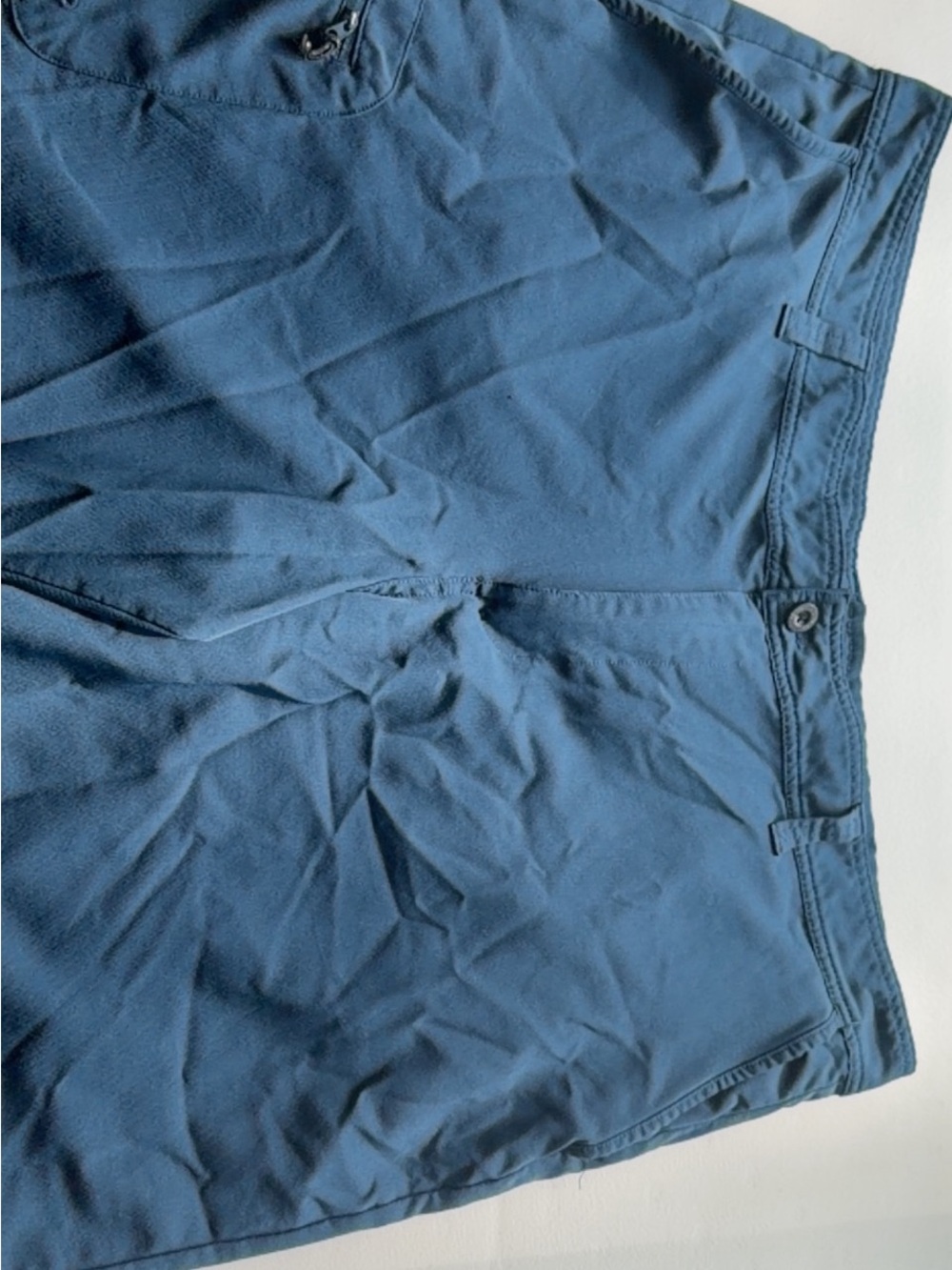 Magellan Outdoors Gray Mesh Jacket Interior Label